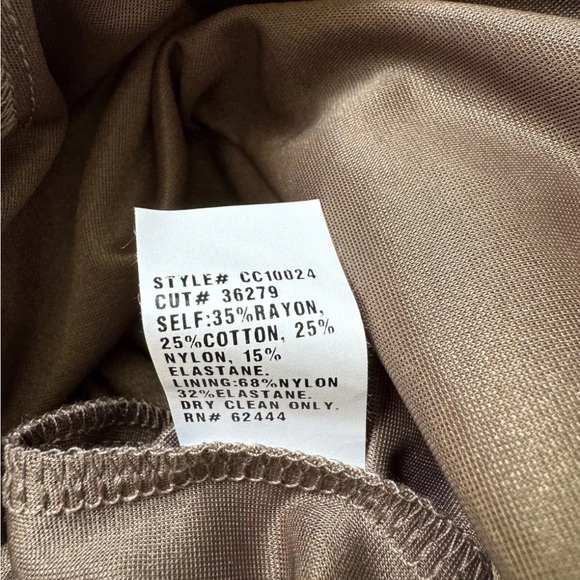 Nicole Miller Illusion Yoke Lace Sheath Dress Worn by Grace Sz L Black - Picture 12 of 12